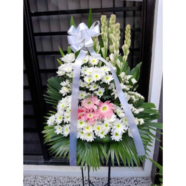 FUNERAL-VASE1