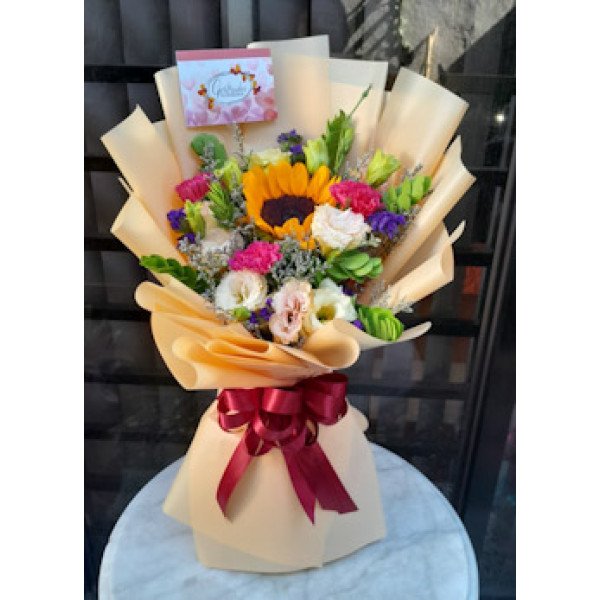 BOUQUET-SPRAY53