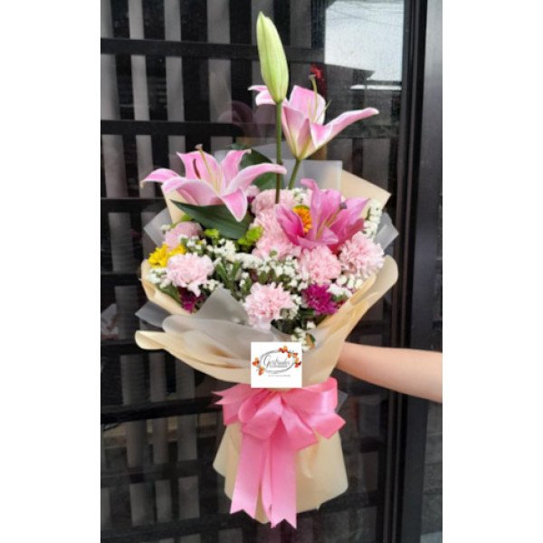 BOUQUET-SPRAY3