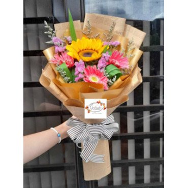 BOUQUET-SPRAY10...