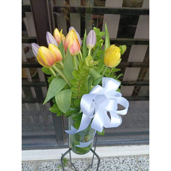 VASE-TULIPS3