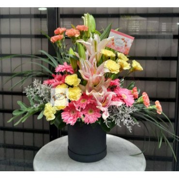 BOXVASE-FLOWERS1...