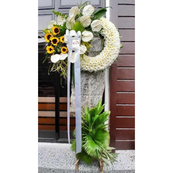 SYMP-WREATH50