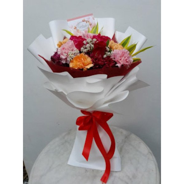 BOUQUET-SPRAY41